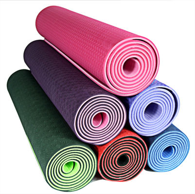 Напечатанный ролик циновки йоги фитнеса PVC красочный с изготовленным на заказ